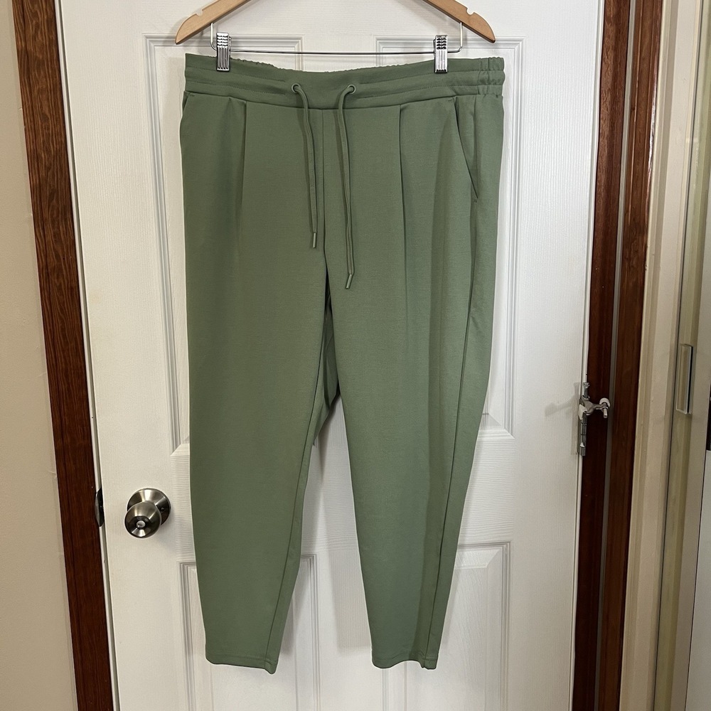 ICHI Pursuit Cropped Jogger Pants Sage Green Women's XL NWT Elastic Waist Silver